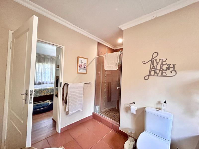 6 Bedroom Property for Sale in Hartbeespoort Rural North West